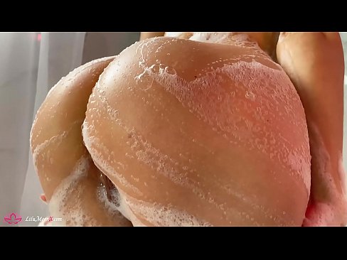 ❤️ Brunette Masturbates Pussy tare da Vibrator zuwa Tsananin inzali a cikin Shawa ❤️ Batsa ❌️